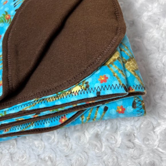 Cute Giraffe Baby Blanket - Picture 4 of 8